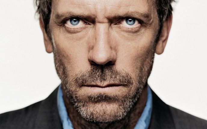 Hugh Laurie's poker face