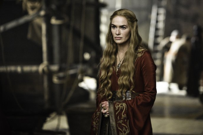 Lena Headey as Cersei Lannister - Game of Thrones season 2