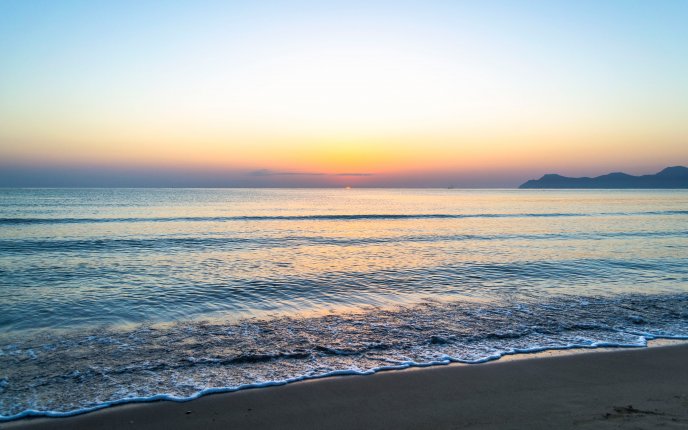 Mallorca Beach at sunrise in Ca'n Picafort