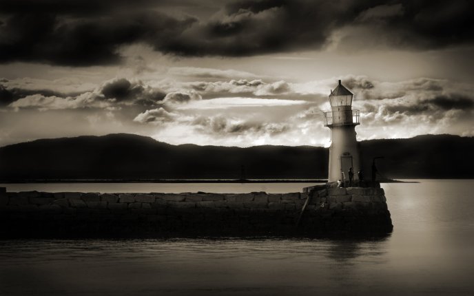 Black and white lighthouse HD wallpaper