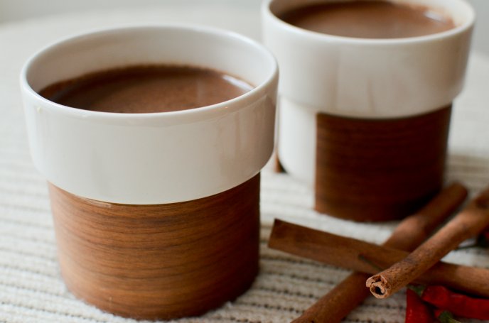 Hot chocolate with cinnamon - HD wallpaper