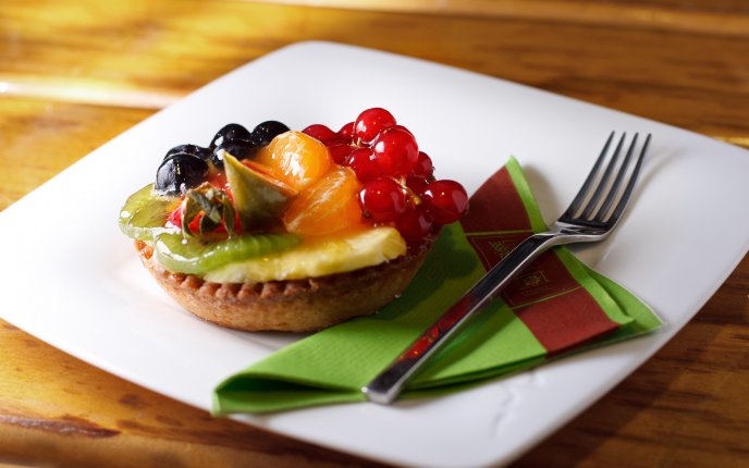 Delicious fruit tart - daily dose of sweet