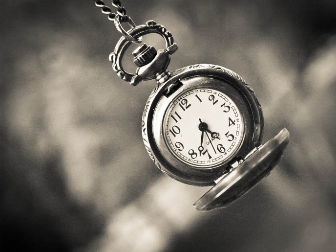 Time is precious - old Quartz clock