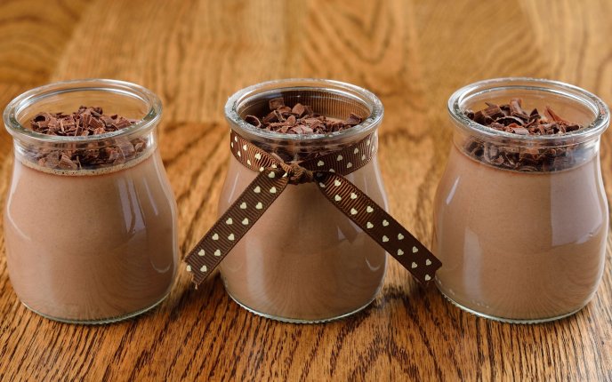 Three delicious jam with chocolate ice-crem