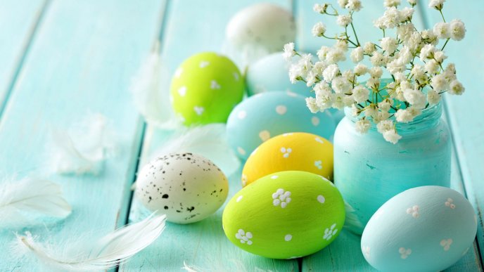 Beautiful Easter Eggs and blossom flowers - HD wallpaper