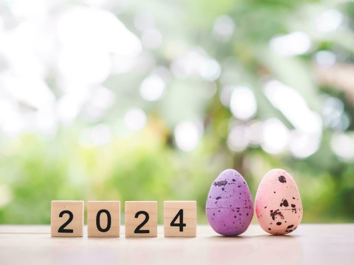 Happy Easter holiday 2024 - kinder eggs