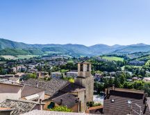 View over Cascia, Italy - HD wallpaper