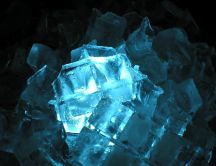 Bright ice pieces - HD wallpaper