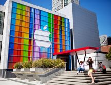 Apple logo on a big building - HD wallpaper