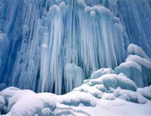 Beautiful frozen waterfall - HD white wallpaper