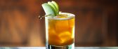 Delicious punch with slice of apple - HD wallpaper