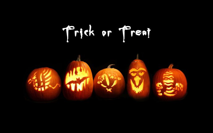 Trick or Treat - cute pumpkins lanterns- Halloween wallpaper