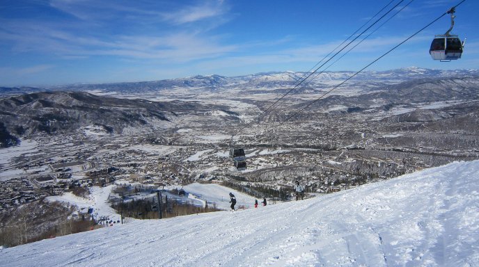 Winter landscape seen from the top of the mountain