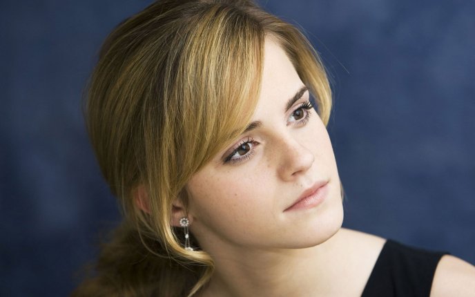 Emma Watson - natural and beautiful
