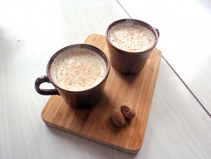 Hot creamy chocolate - milk and nuts