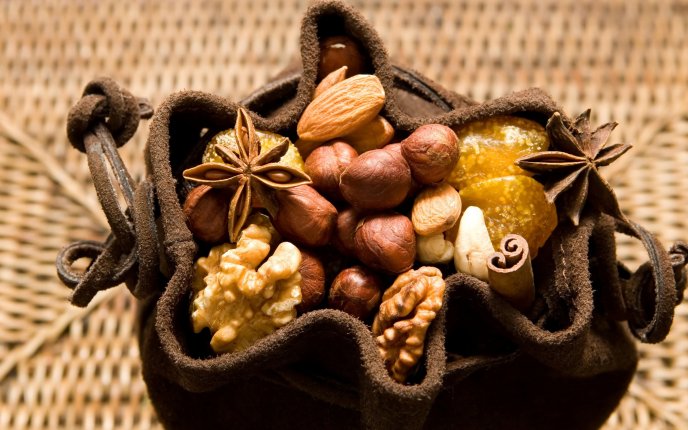 Walnuts, almonds and hazelnuts -combination full of vitamins
