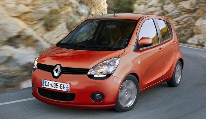A new small car - Renault low cost