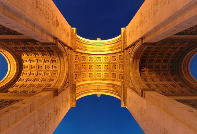 An architectural wonder - Arch de Triomphe