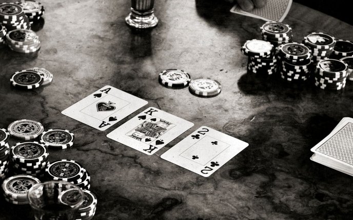 Black and white poker game - big blind on the table