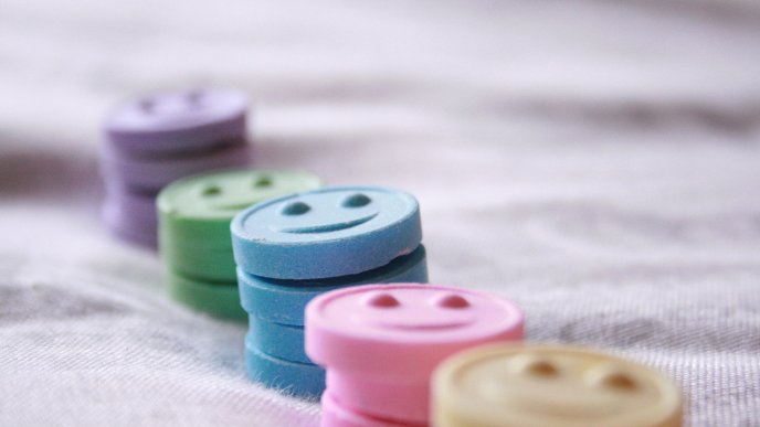 Colored smile face tablets - HD wallpaper
