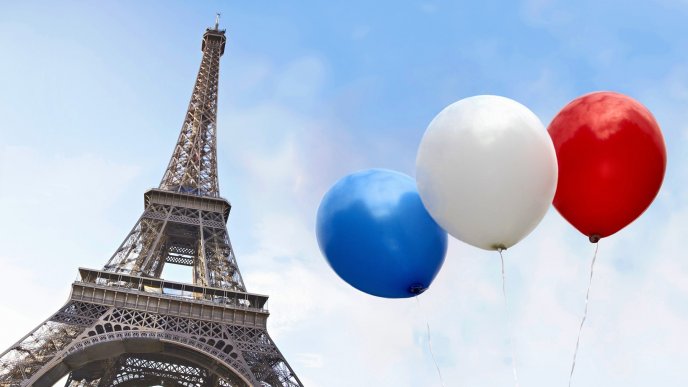 France colors on three balloons near the tower Eiffel