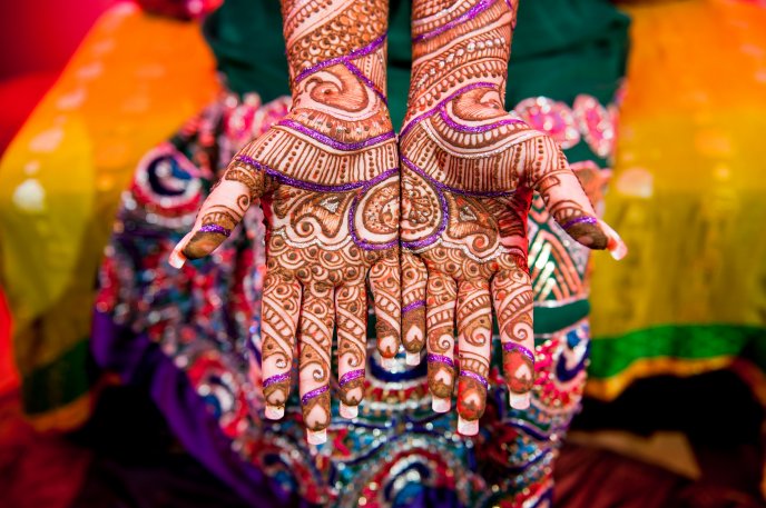 Art on your hands - Henna Tattoo in India is traditional