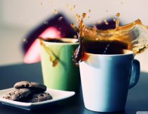 Coffee flows - coffee cups and biscuits HD wallpaper