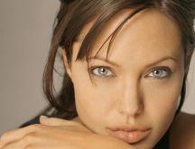 Natural actress - photo of Angelina Jolie