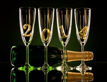 Champagne for the new year 2014 - HD wallpaper