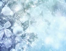 Silver Christmas accessories - HD winter wallpaper