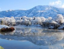 Frozen bridge over the lake - HD winter wallpaper