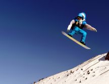 Winter sport - jump with the snowboard