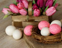 White and pink Easter eggs - Happy Holiday hd wallpaper